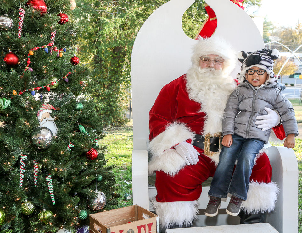 Winter Carnival _ Santa 11-24-19-8526.JPG